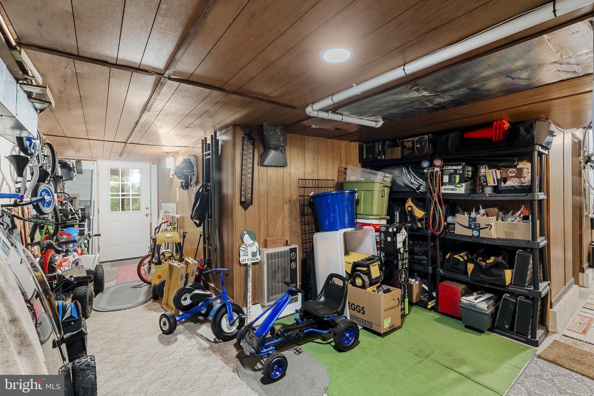 1195 Seglock Road Stevens, PA 17578 - Photo 22 of 33 a room with gym equipment and a mirror