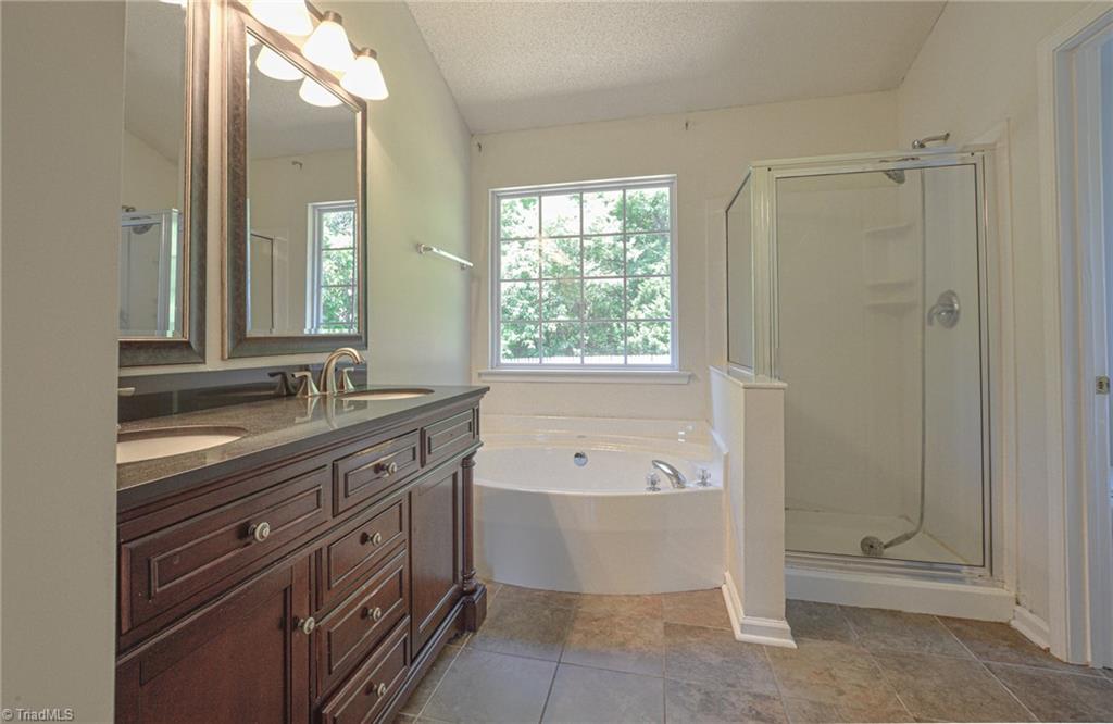 2914 Chestnut Heights Road Winston-Salem, NC 27107 - Photo 19 of 33