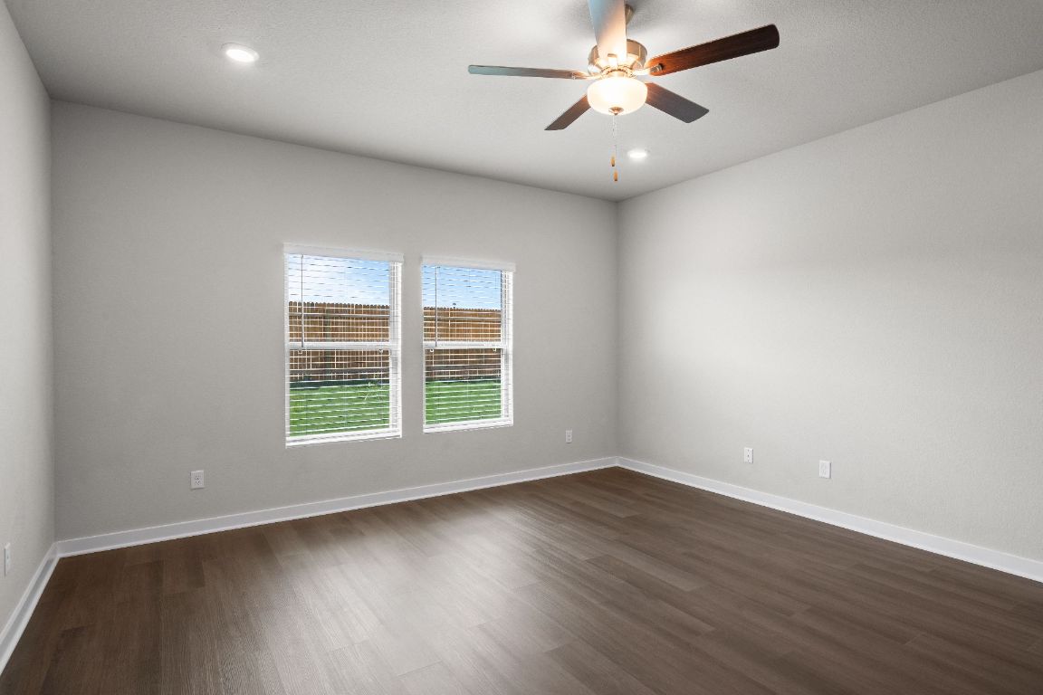 177 Sleep Hollow Jarrell, TX 76537 - Photo 12 of 27 Open Family Room