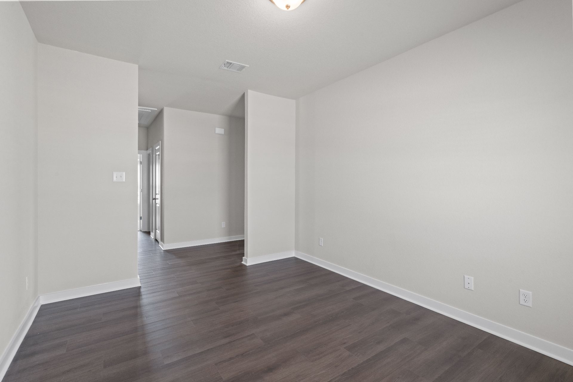 177 Sleep Hollow Jarrell, TX 76537 - Photo 20 of 27 Flex Room