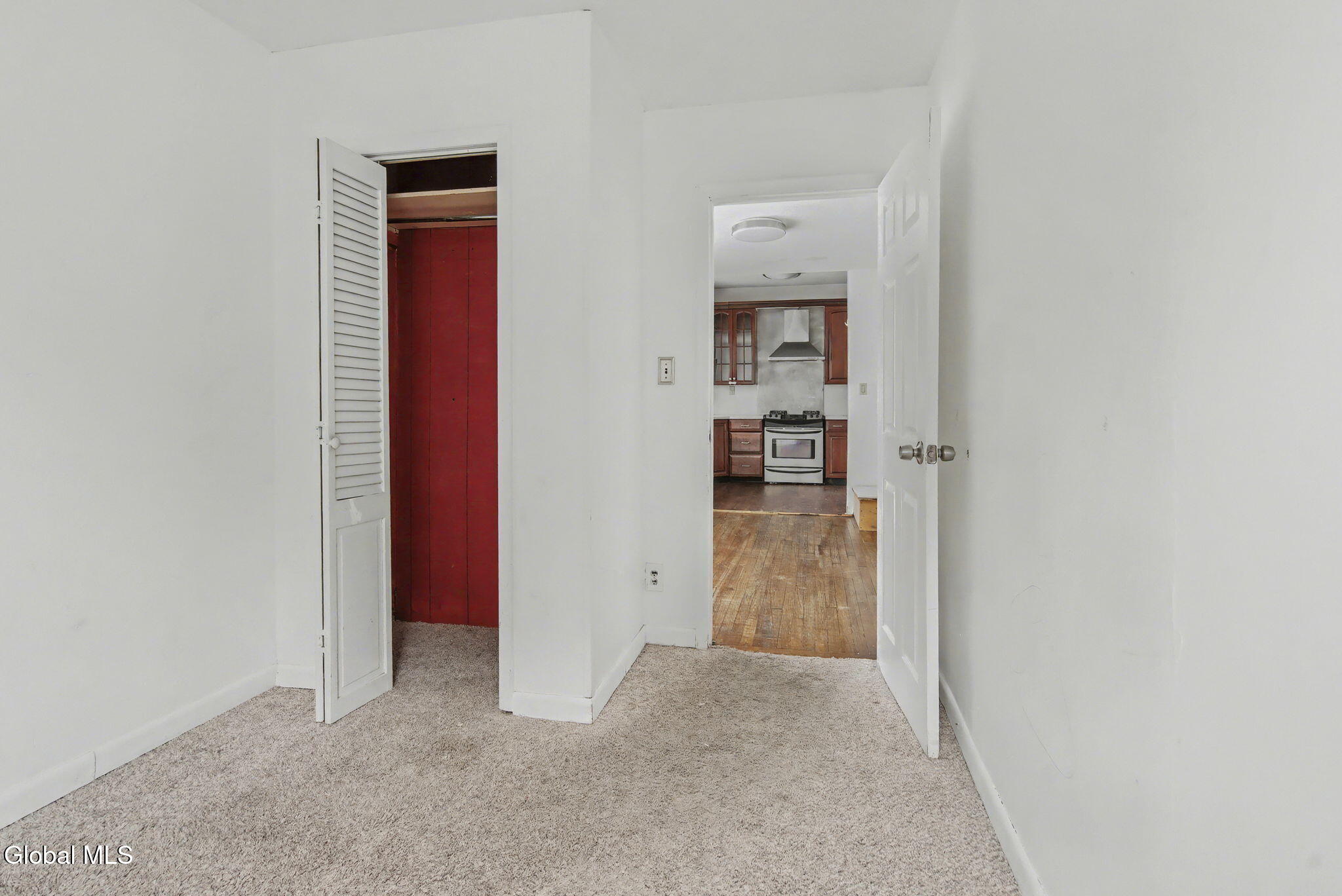 26 Everett Road Colonie, NY 12205 - Photo 13 of 27 13-web-or-mls-26-everett-rd