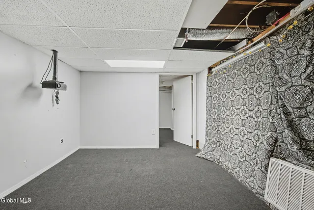 $297,000 | 26 Everett Road, Colonie, NY 12205