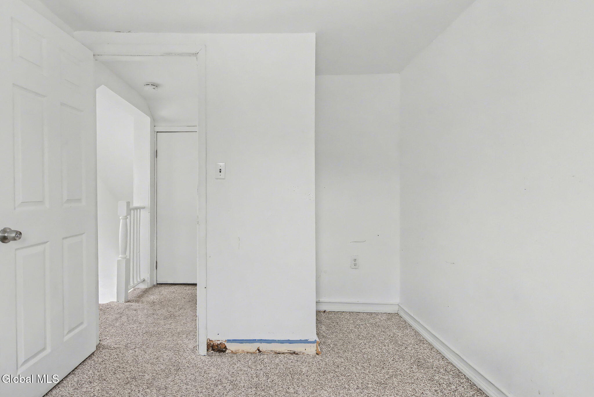 26 Everett Road Colonie, NY 12205 - Photo 21 of 27 21-web-or-mls-26-everett-rd