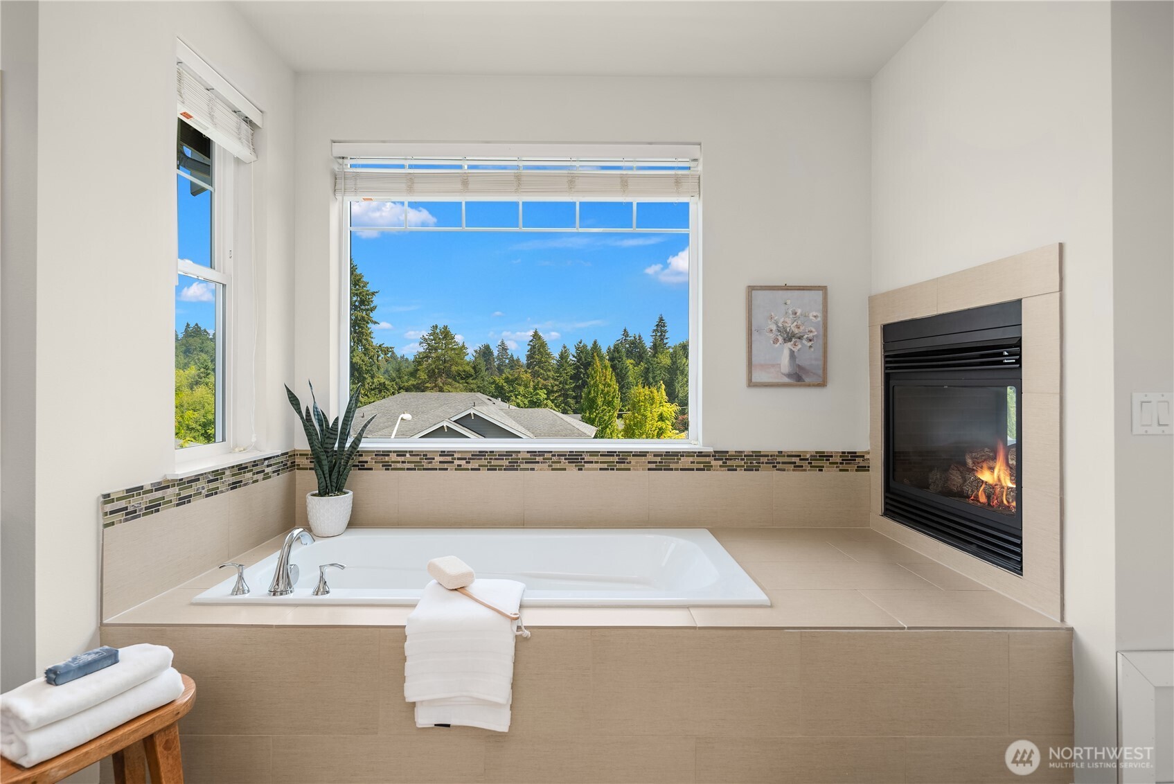 14517 99th Avenue Northeast Bothell, WA 98011 - Photo 25 of 39 Gallery Image 25