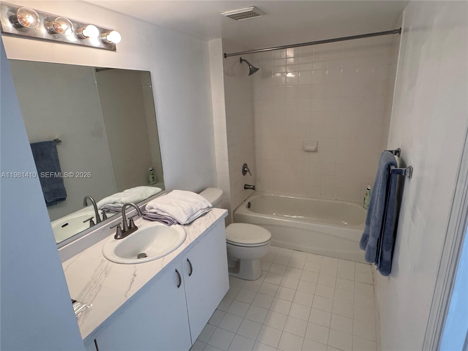 816 Northwest 11th Street, Unit 1108 Miami, FL 33136 - Photo 13 of 23