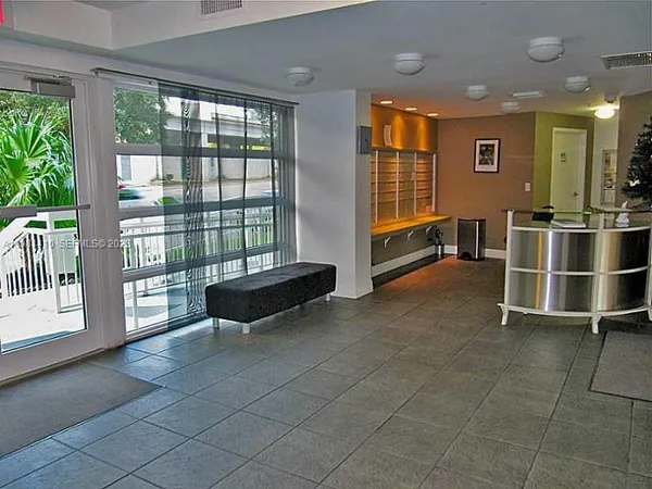 $2,600 | 816 Northwest 11th Street, Unit 1108, Miami, FL 33136