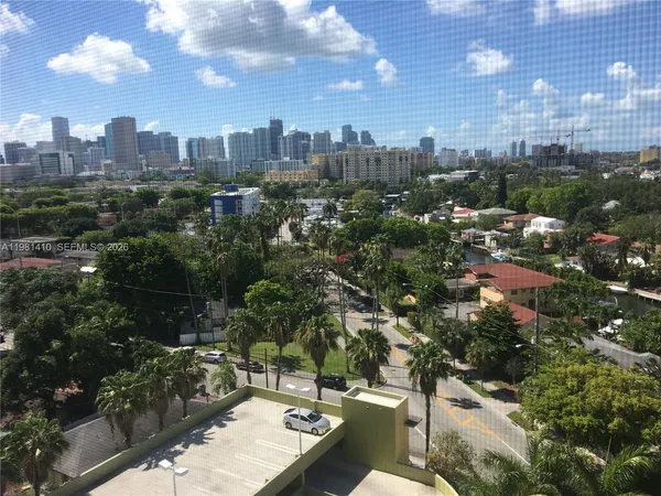 $2,600 | 816 Northwest 11th Street, Unit 1108, Miami, FL 33136