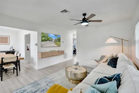 $499,900 | 2640 Southwest 13th Avenue, Fort Lauderdale, FL 33315