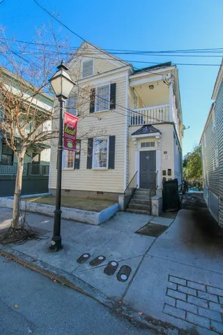 $3,310 | 41 Spring Street, Unit B, Charleston, SC 29403