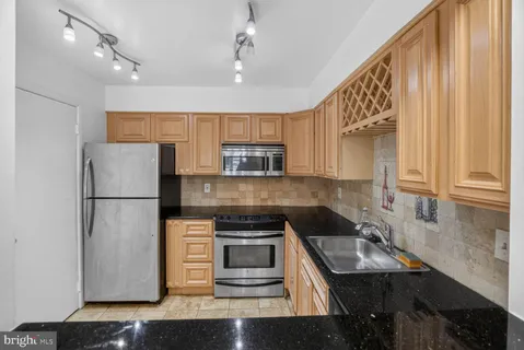 $2,650 | 3030 Gentain Court Northeast, Washington, DC 20017