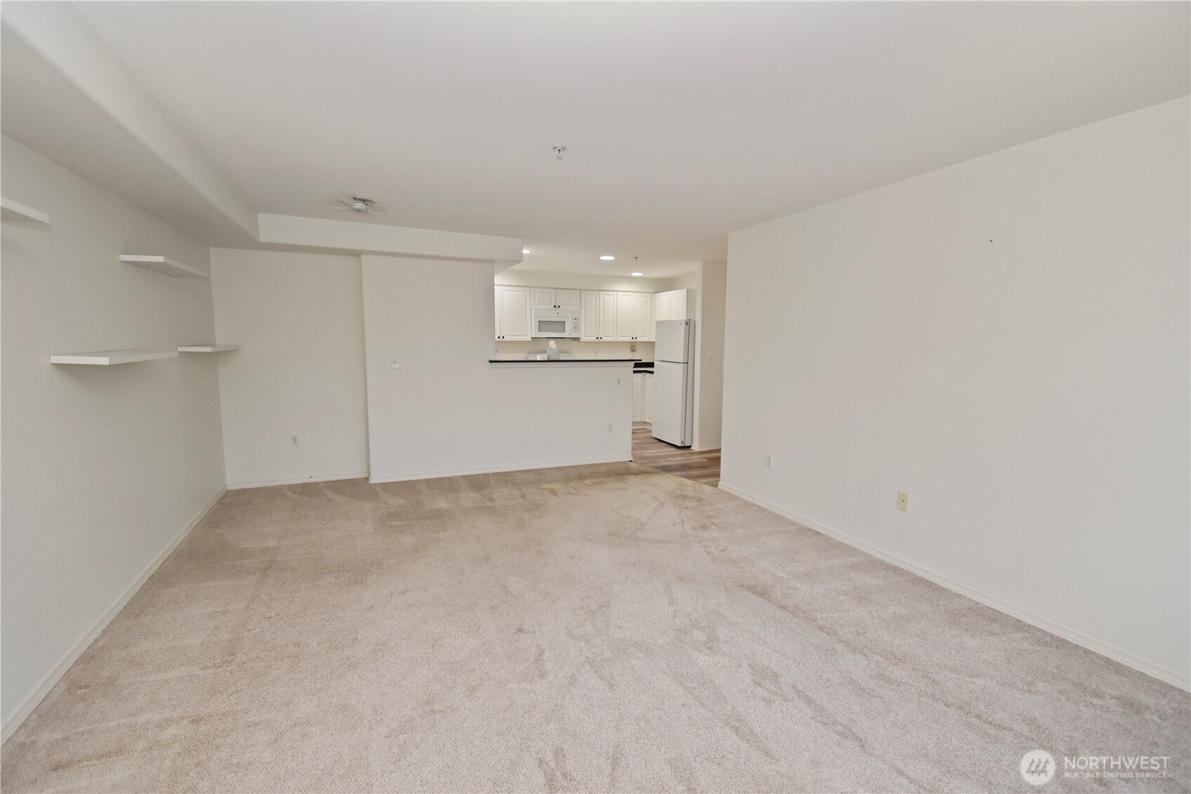 2522 Rucker Avenue, Unit 408 Everett, WA 98201 - Photo 11 of 40 Gallery Image 11