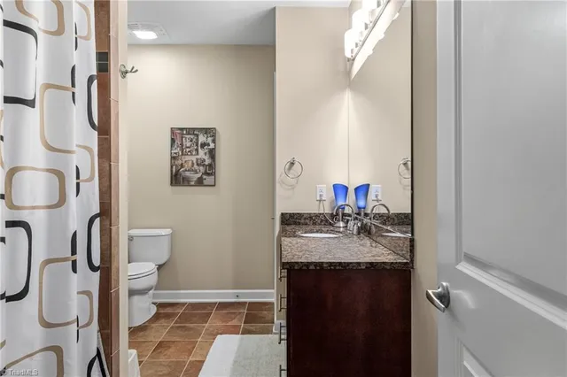 $375,000 | 201 North Elm Street, Unit 1207, Greensboro, NC 27401