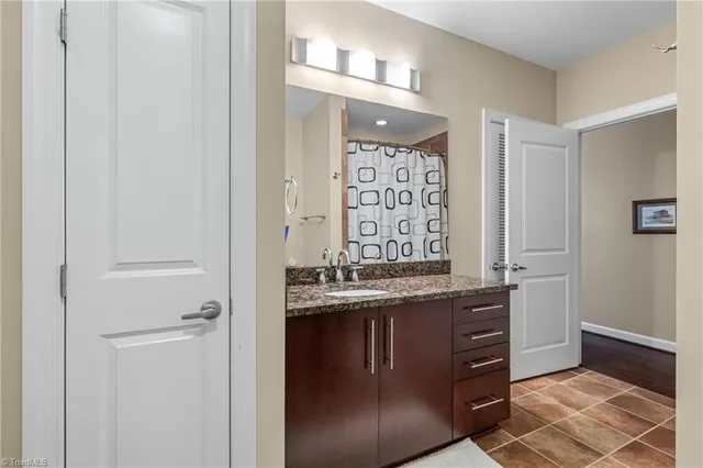 $375,000 | 201 North Elm Street, Unit 1207, Greensboro, NC 27401