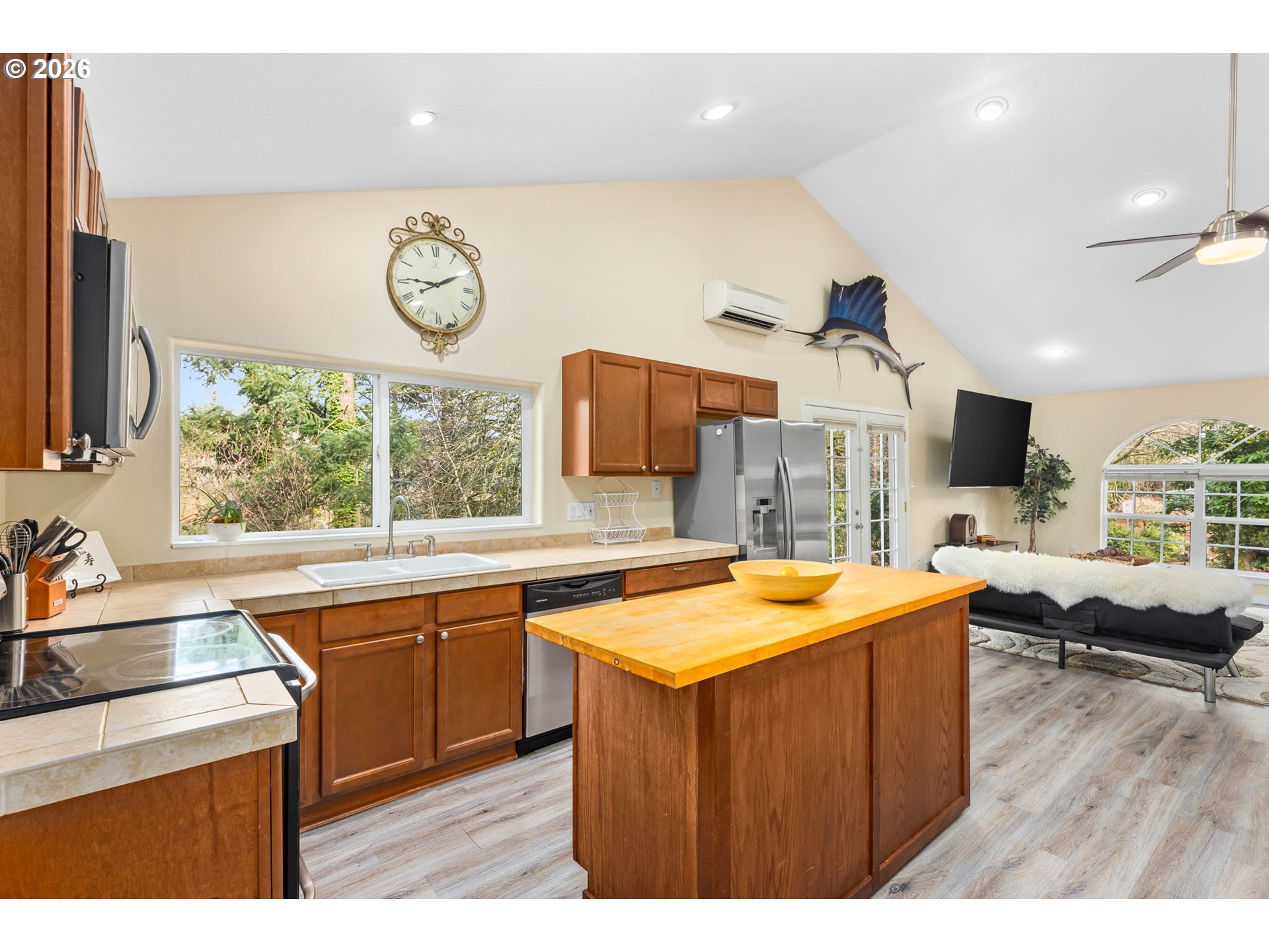 855 Northwest 114th Avenue Portland, OR 97229 - Photo 13 of 41