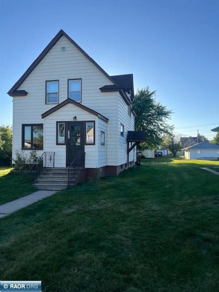 117 6th Avenue South Biwabik, MN 55708 - Photo 1 of 26