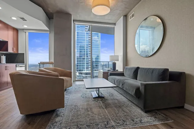 $775,000 | 360 Nueces Street, Unit 3904, Austin, TX 78701