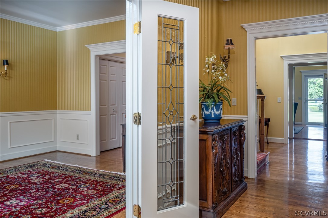 102 Par Drive Williamsburg, VA 23188 - Photo 11 of 42 a view of an entryway with wooden floor