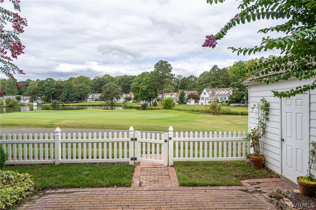 102 Par Drive Williamsburg, VA 23188 - Photo 2 of 42 a view of a patio with a garden