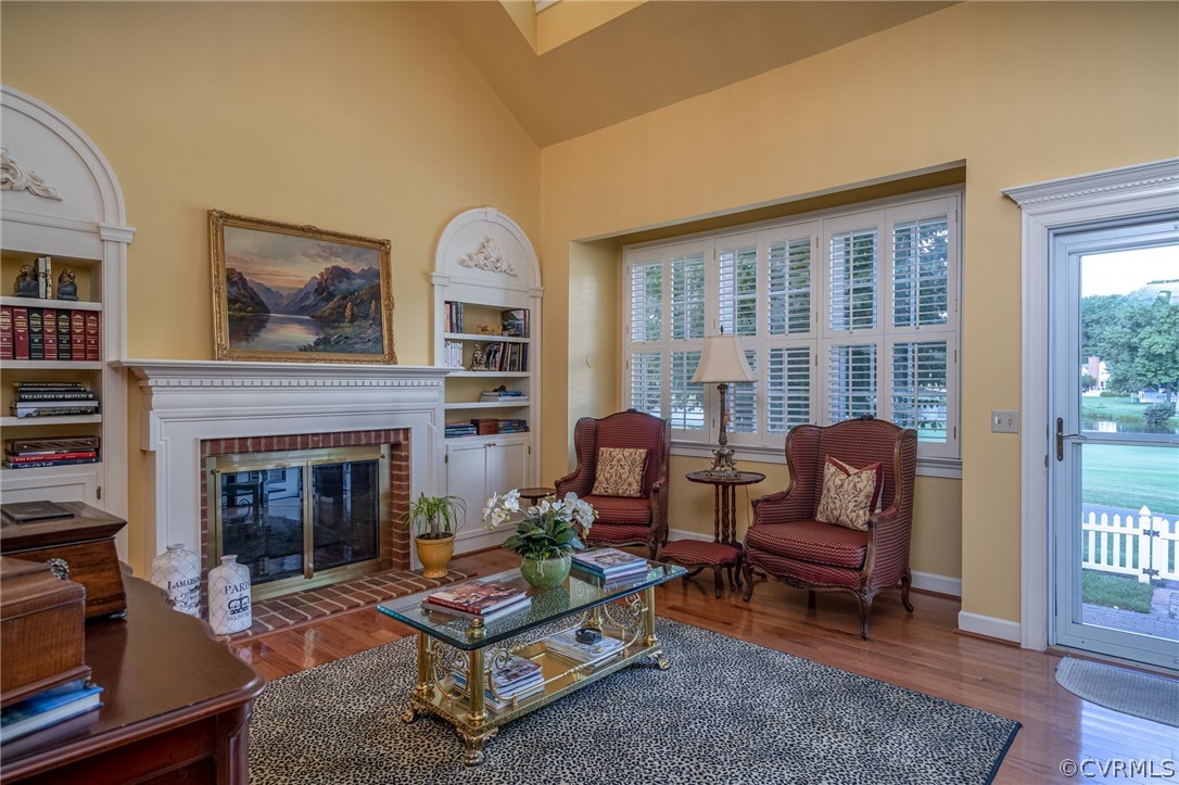 102 Par Drive Williamsburg, VA 23188 - Photo 21 of 42 a living room with furniture and a fireplace