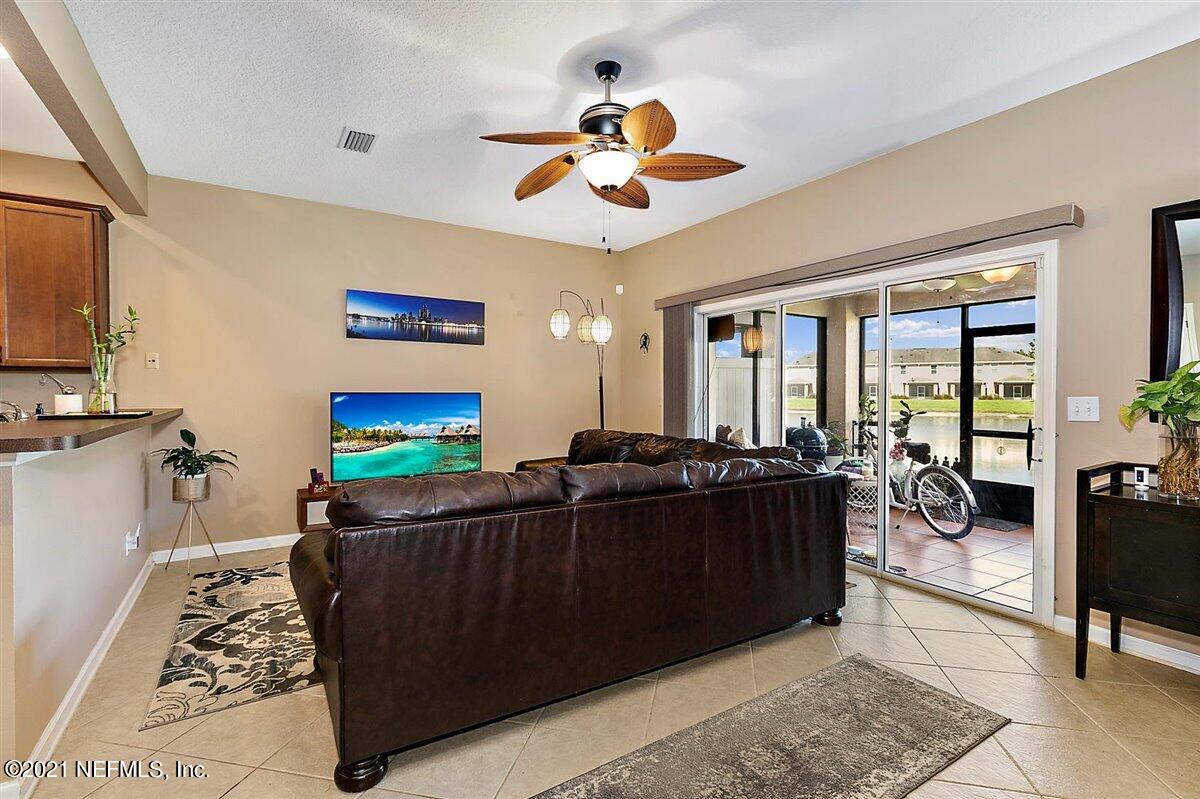 12944 Spring Rain Road Jacksonville, FL 32258 - Photo 8 of 19 08-Living Room