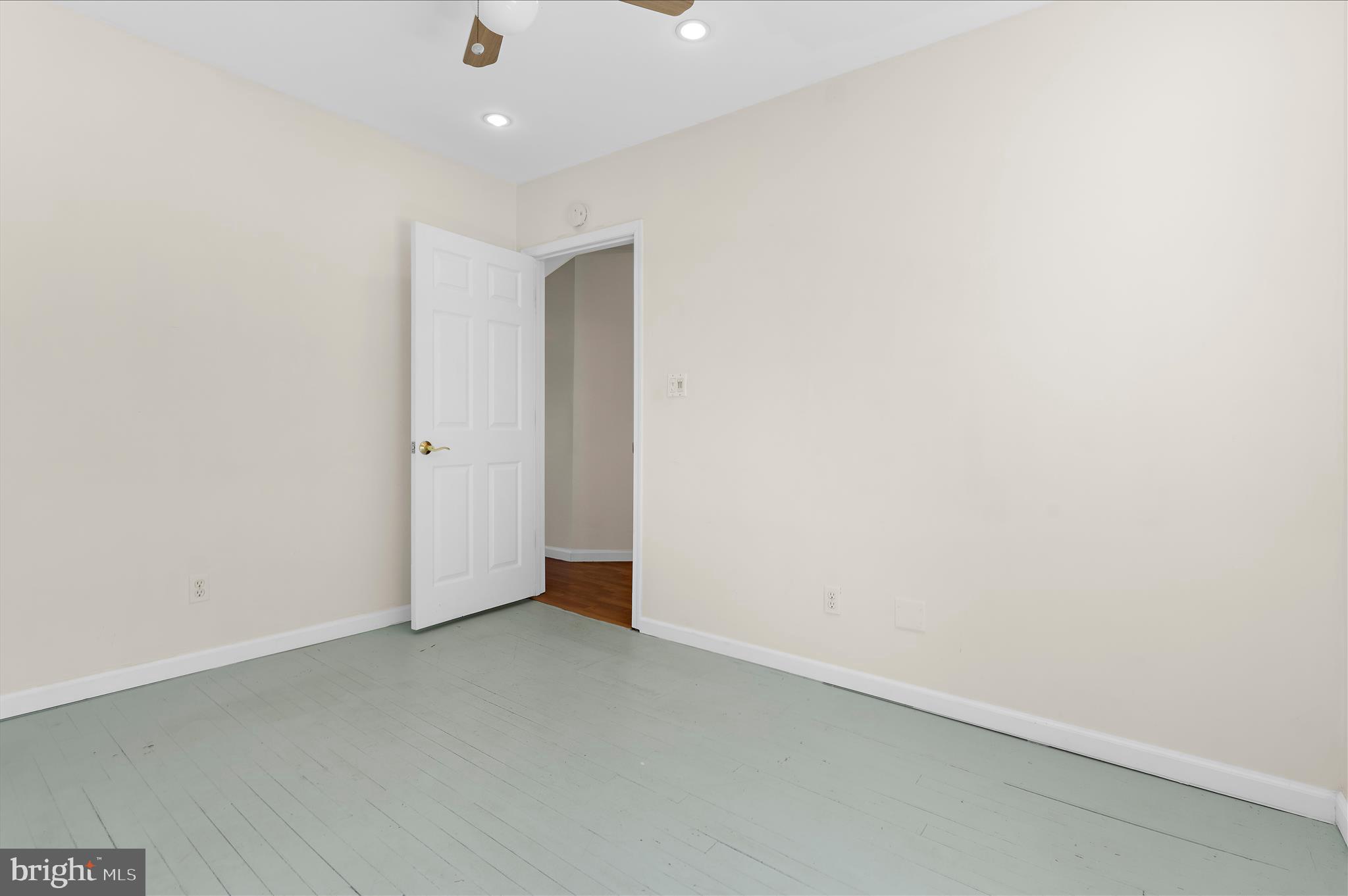 1906 Ridgeville Road Edgewater, MD 21037 - Photo 14 of 35