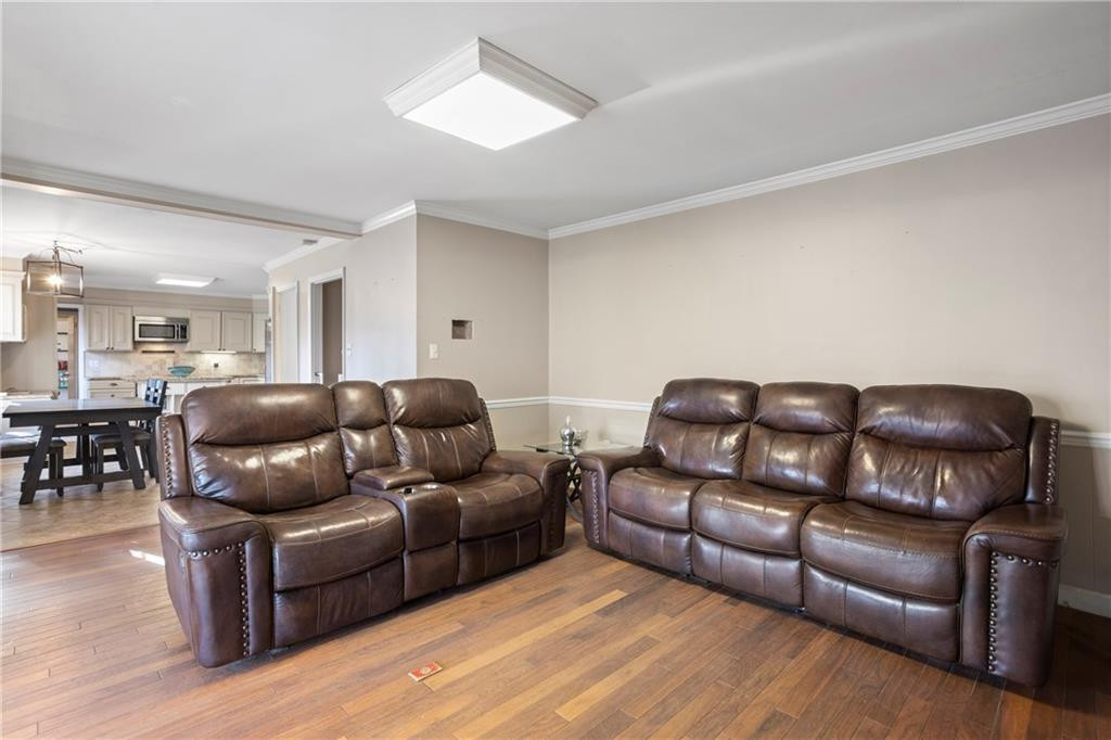 836 Whispering Wind Road Burlington, NC 27217 - Photo 11 of 36 Gallery Image 11