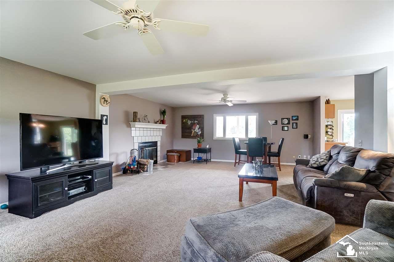 13456 Burns Road Carleton, MI 48117 - Photo 17 of 62