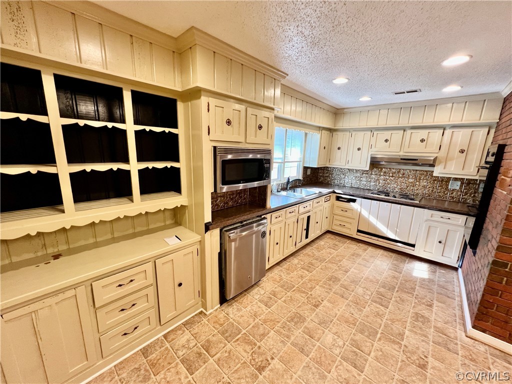 1900 Fine Street Prince George, VA 23875 - Photo 7 of 39 Gallery Image 7