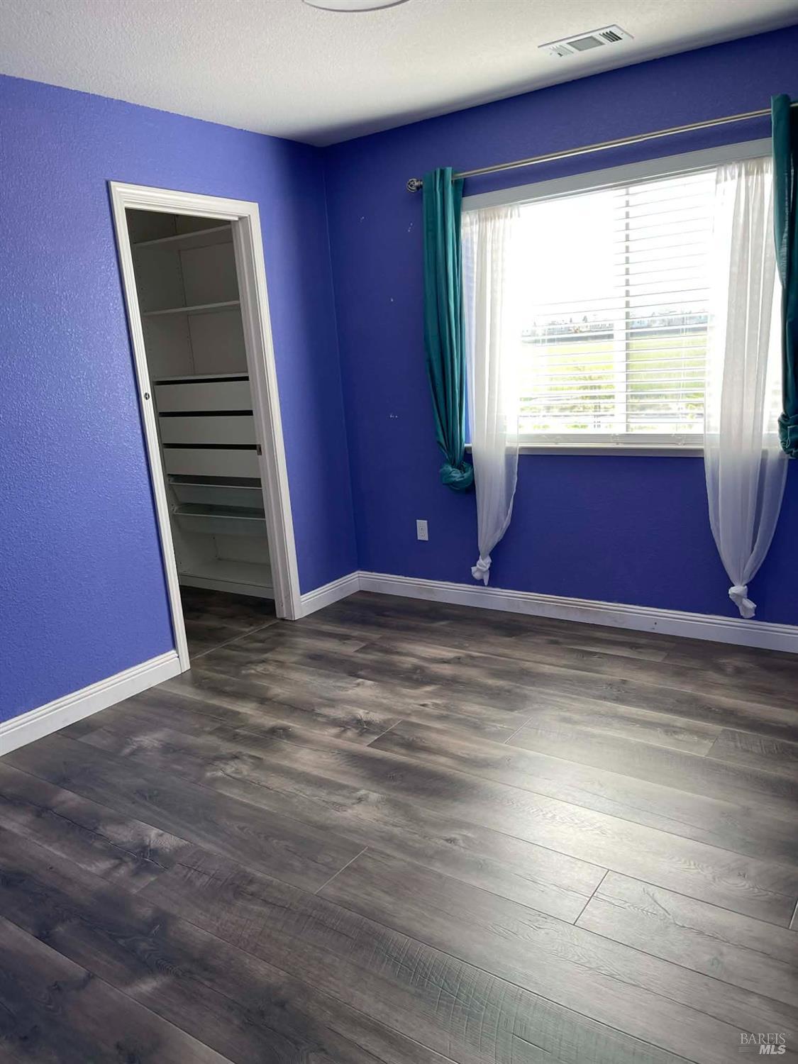 448 Cache Court Vacaville, CA 95688 - Photo 17 of 21 Upstairs Guest Bedroom 3