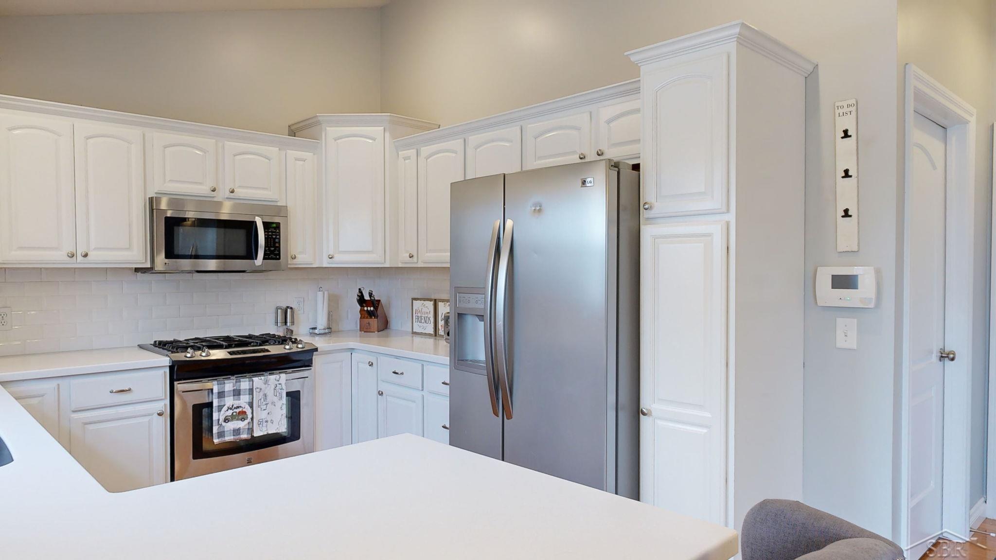 8549 Summer Ridge Drive Freeland, MI 48623 - Photo 13 of 57 50125396-12.JPG