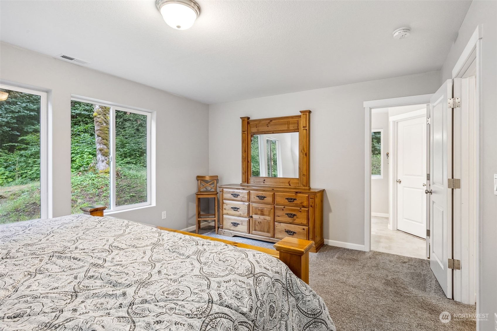 12306 Summit Lake Road Northwest Olympia, WA 98502 - Photo 13 of 32 Gallery Image 13