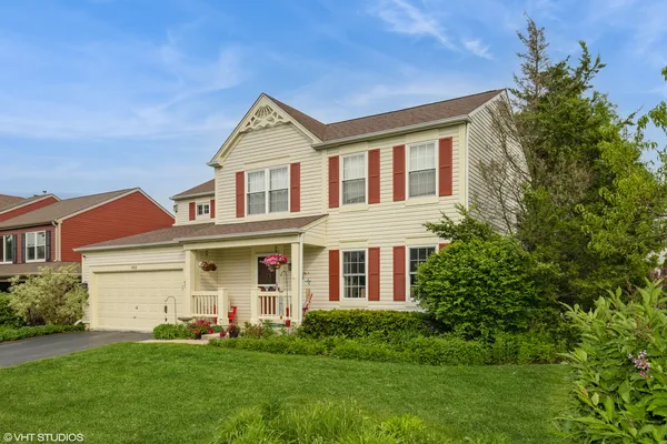 $375,000 | 853 Savanna Springs Drive, Lake Villa, IL 60046