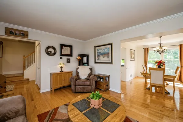 $375,000 | 853 Savanna Springs Drive, Lake Villa, IL 60046