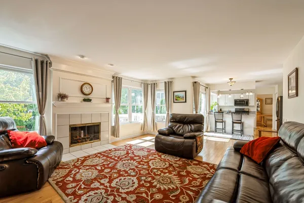 $375,000 | 853 Savanna Springs Drive, Lake Villa, IL 60046