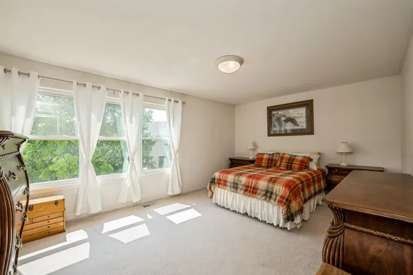 $375,000 | 853 Savanna Springs Drive, Lake Villa, IL 60046