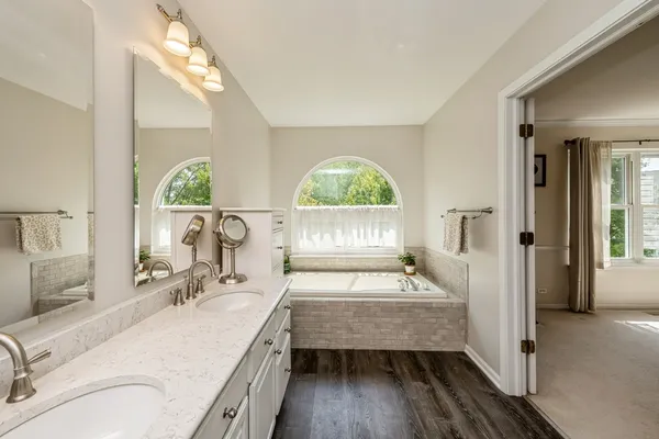 $375,000 | 853 Savanna Springs Drive, Lake Villa, IL 60046