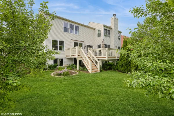 $375,000 | 853 Savanna Springs Drive, Lake Villa, IL 60046
