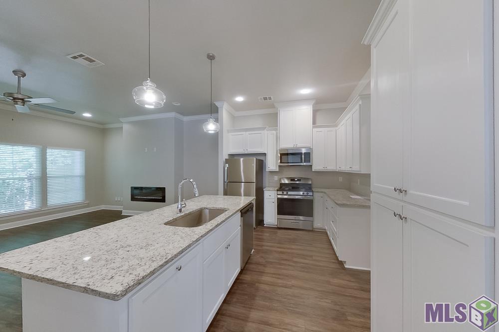 6410 Roux Drive Baton Rouge, LA 70817 - Photo 6 of 23