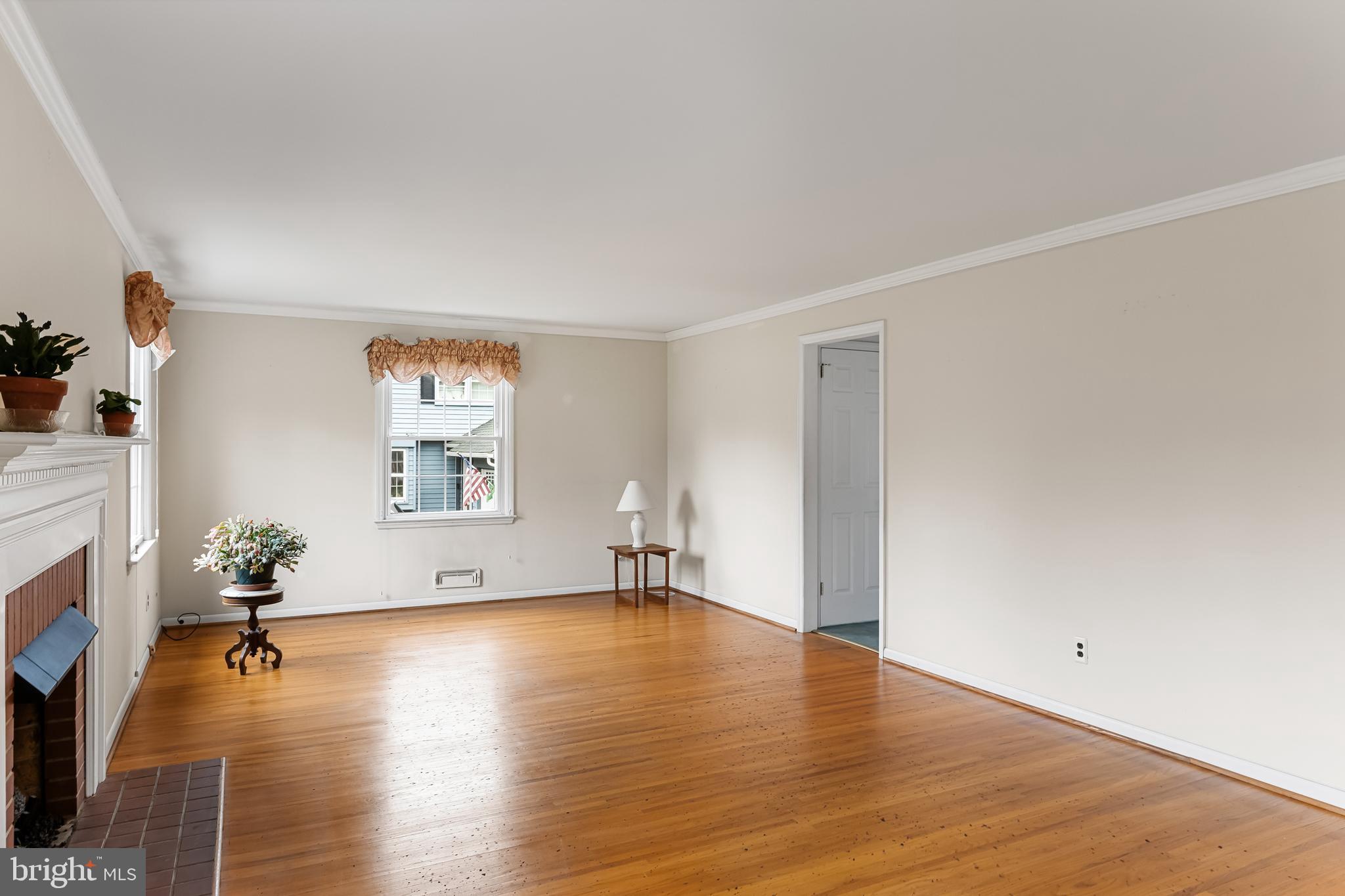184 Pearl Croft Road Cherry Hill, NJ 08034 - Photo 7 of 37