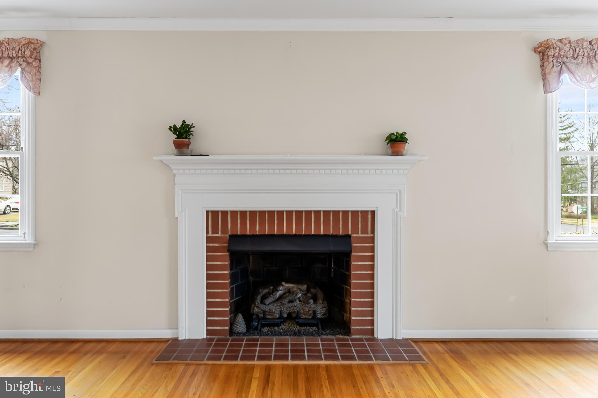 184 Pearl Croft Road Cherry Hill, NJ 08034 - Photo 8 of 37