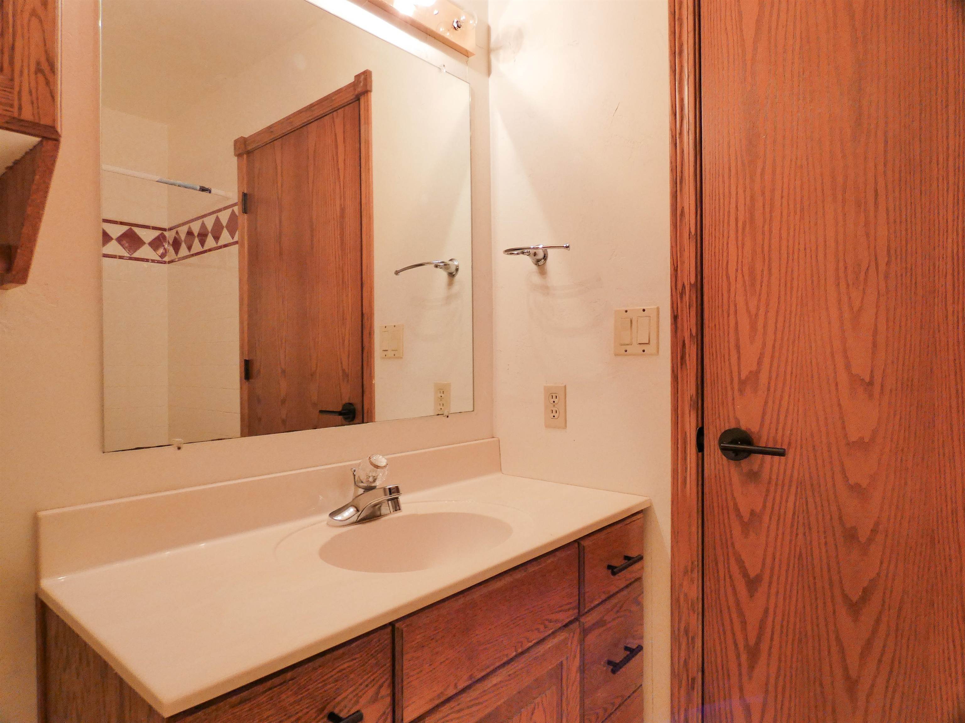 702 Carol Lane Pulaski, WI 54162 - Photo 22 of 47