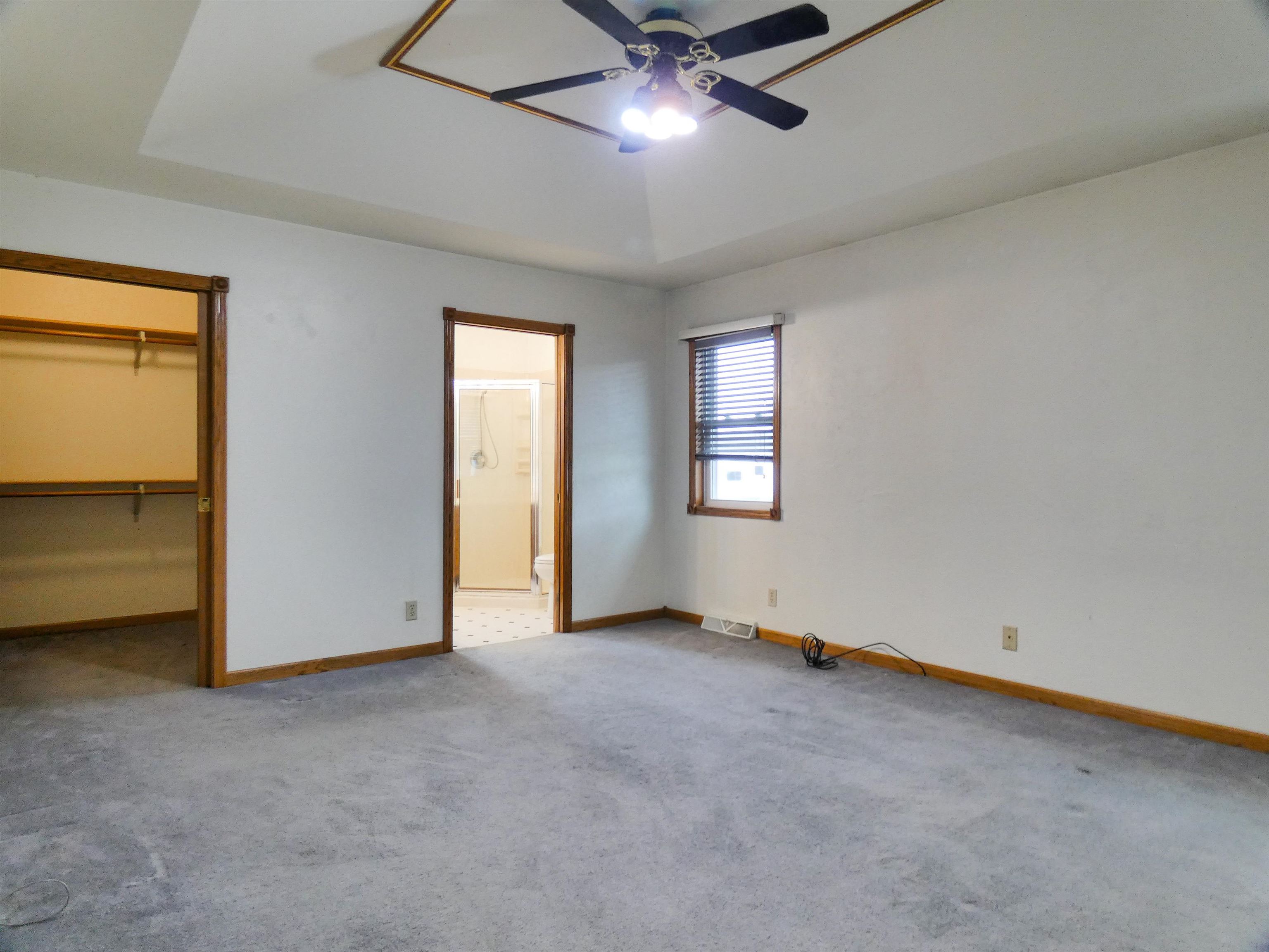 702 Carol Lane Pulaski, WI 54162 - Photo 23 of 47