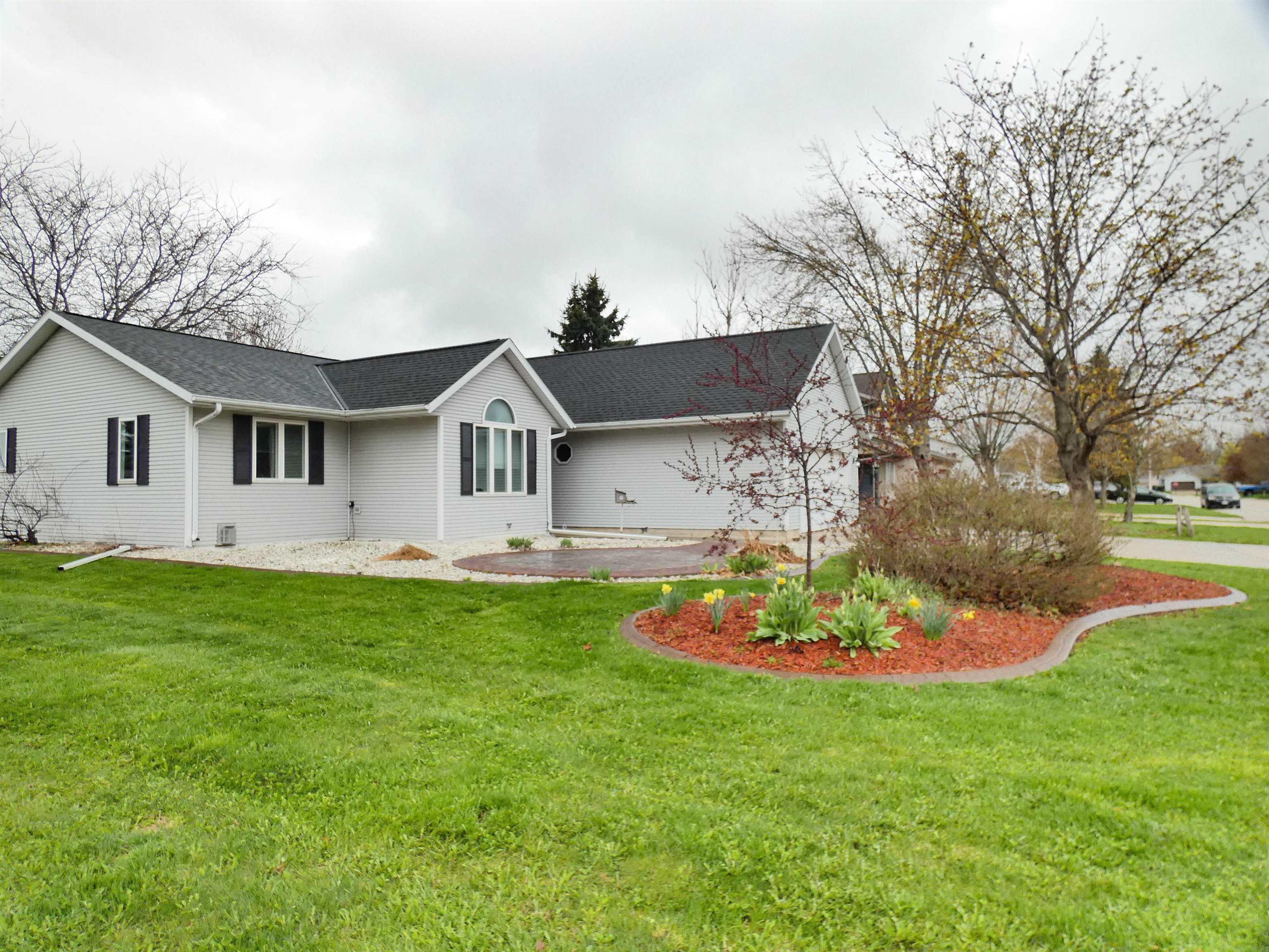 702 Carol Lane Pulaski, WI 54162 - Photo 43 of 47