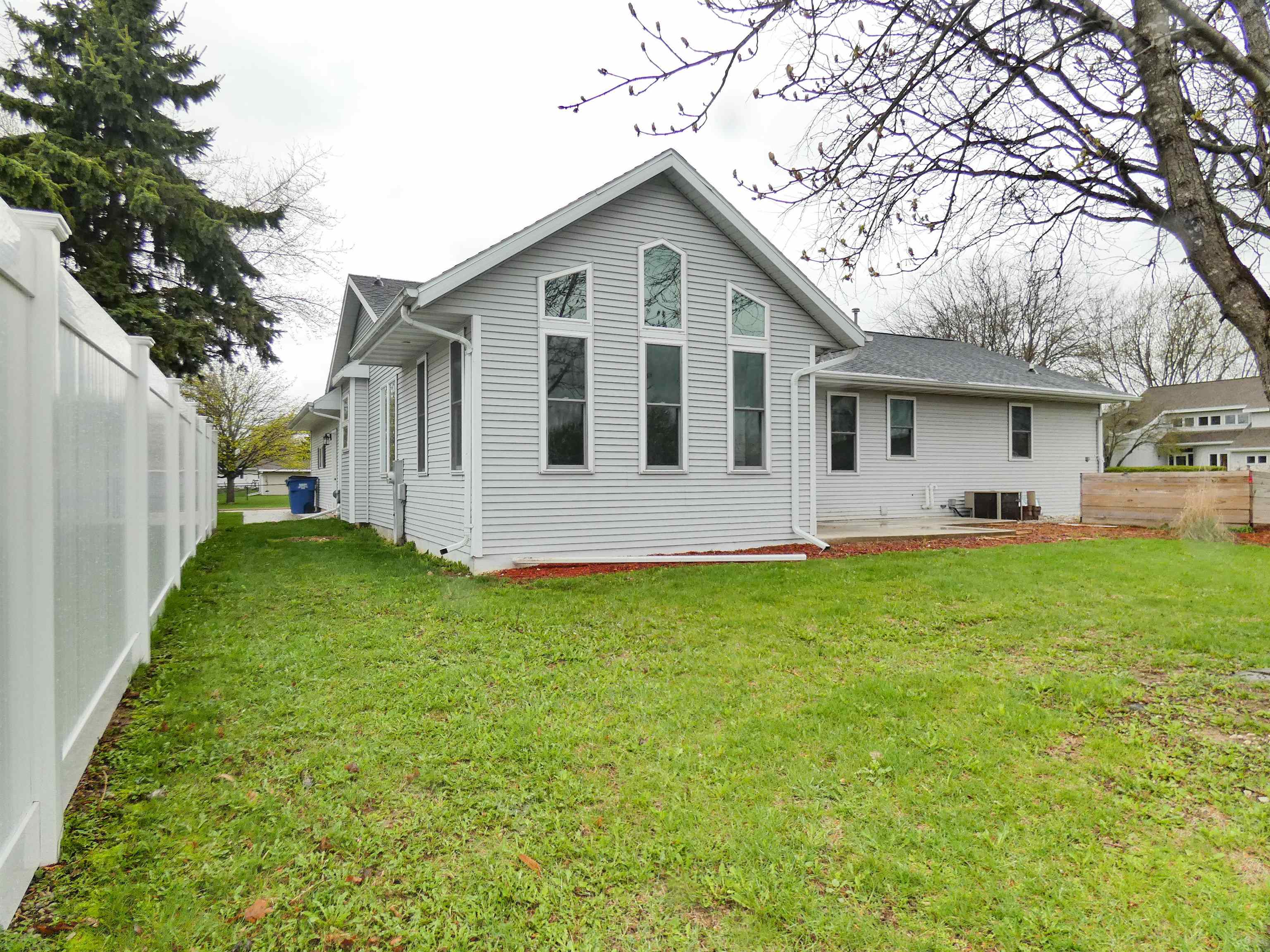 702 Carol Lane Pulaski, WI 54162 - Photo 46 of 47