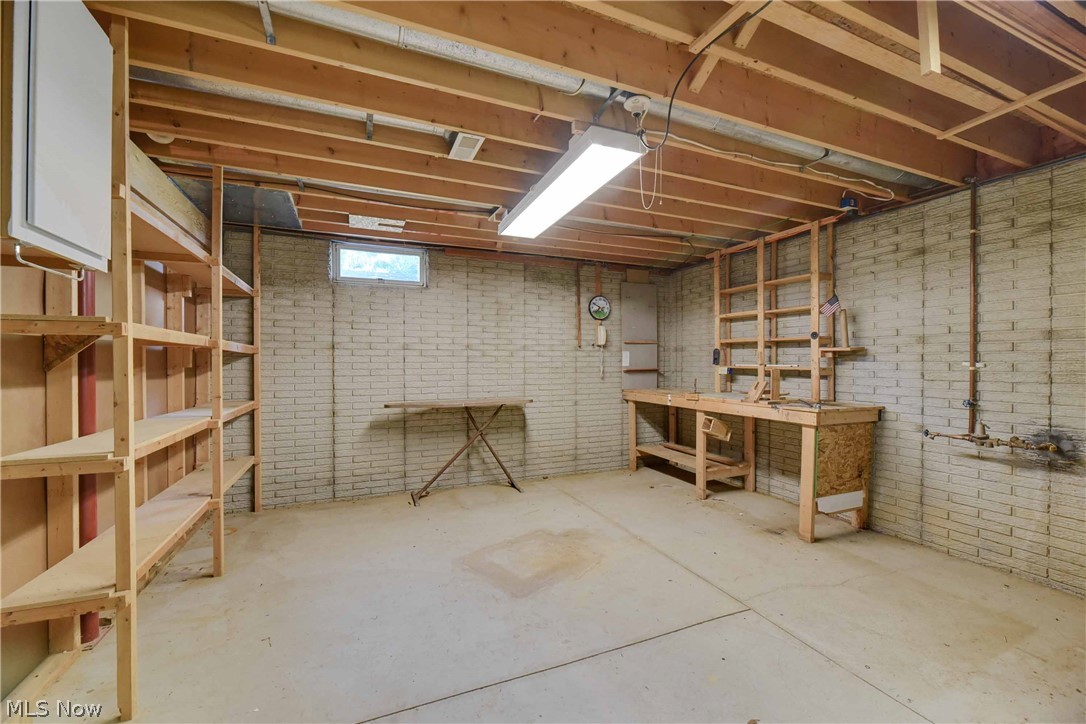 11600 Green Road Wakeman, OH 44889 - Photo 28 of 35
