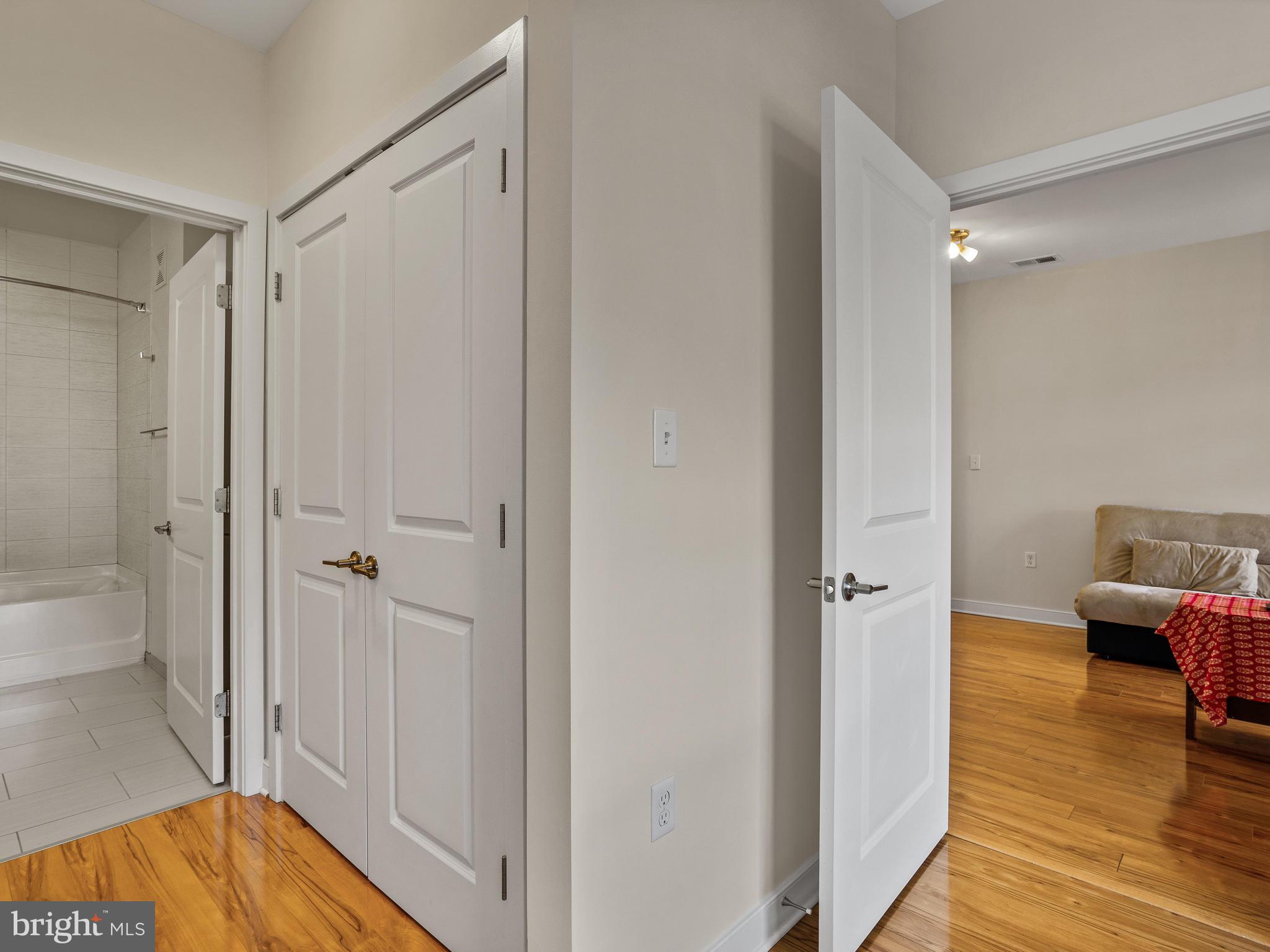 8005 13th Street, Unit 304 Silver Spring, MD 20910 - Photo 22 of 31 Bathroom is en-suite.