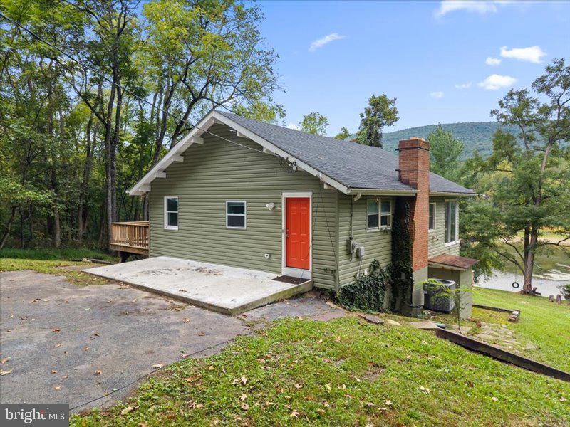 129 Rappahannock Trail Winchester, VA 22602 - Photo 4 of 36 Gallery Image 4