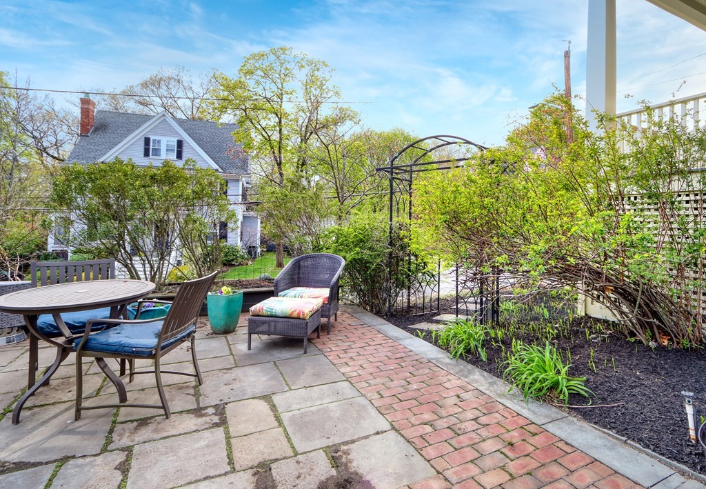 37 Nowell Road Melrose, MA 02176 - Photo 33 of 40 Gallery Image 33
