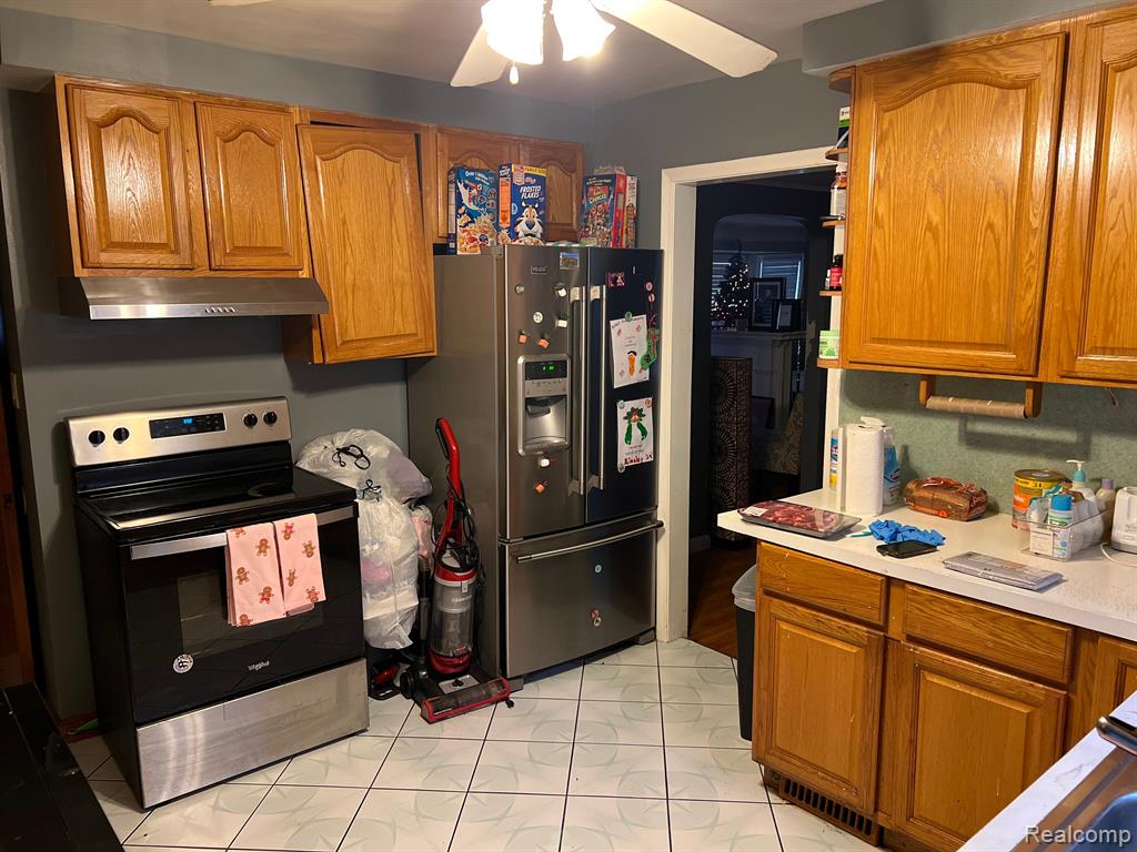 13974 Greenview Road Detroit, MI 48223 - Photo 13 of 22