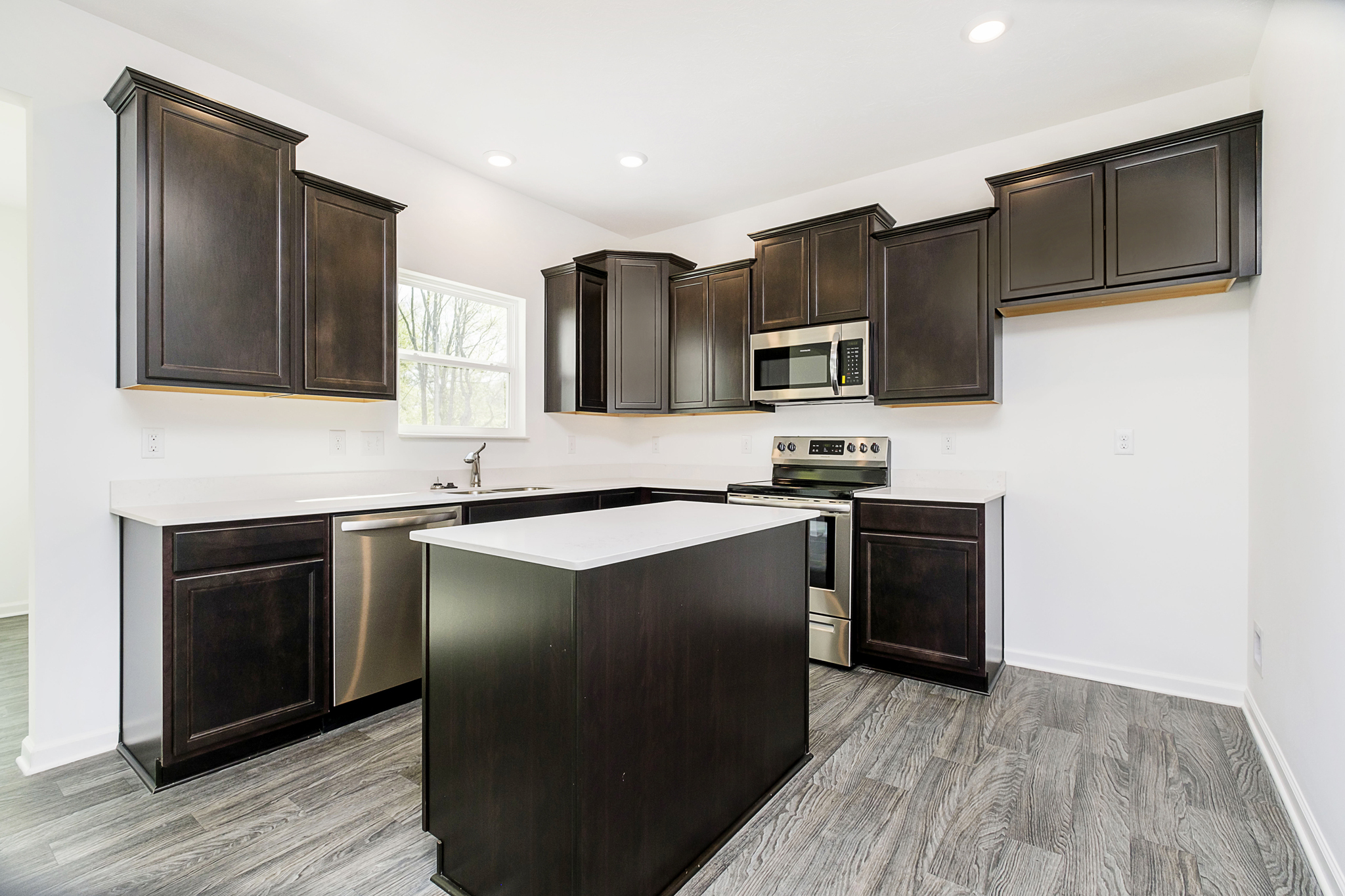 112 Winding Brk Way Pendleton, IN 46064 - Photo 5 of 29